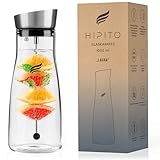 HIPITO Glaskaraffe 1,0l - Laura - Premium Wasserkaraffe mit Deckel aus Edelstahl - Wasserkaraffe mit Fruchteinsatz aus hitzebeständigem Borosilikatglas - Karaffe Glas mit Deckel mit Fruchtspieß